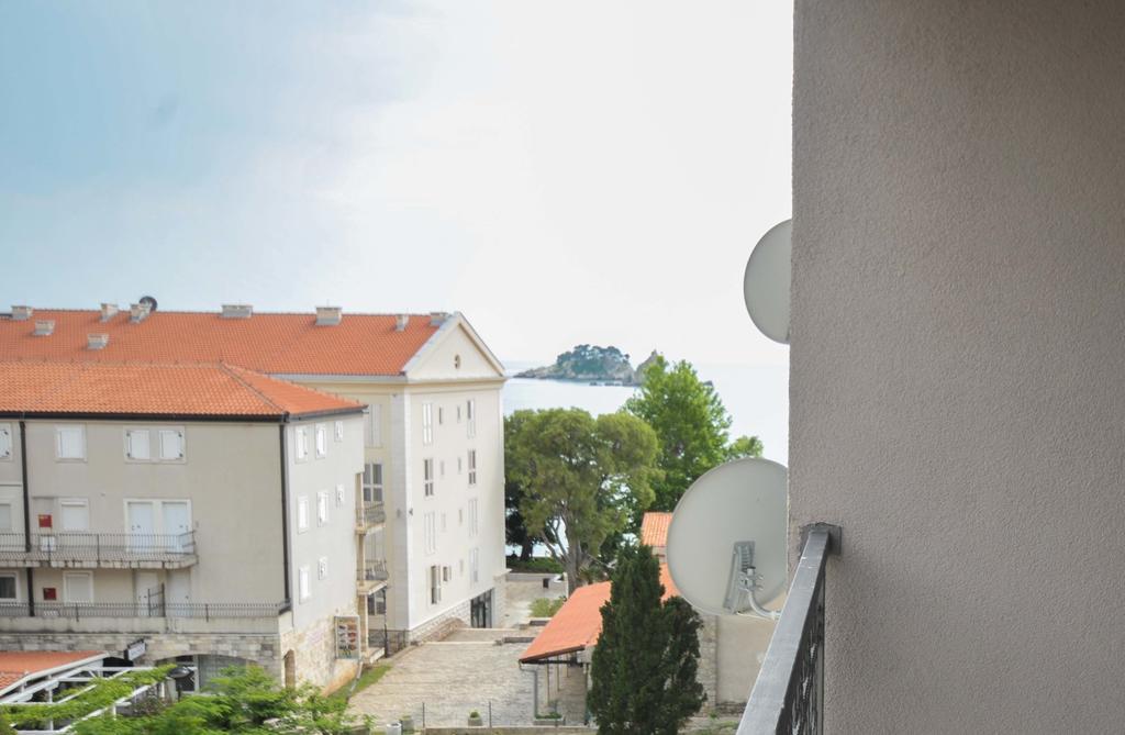 Seaside Apartments Petrovac Exteriör bild