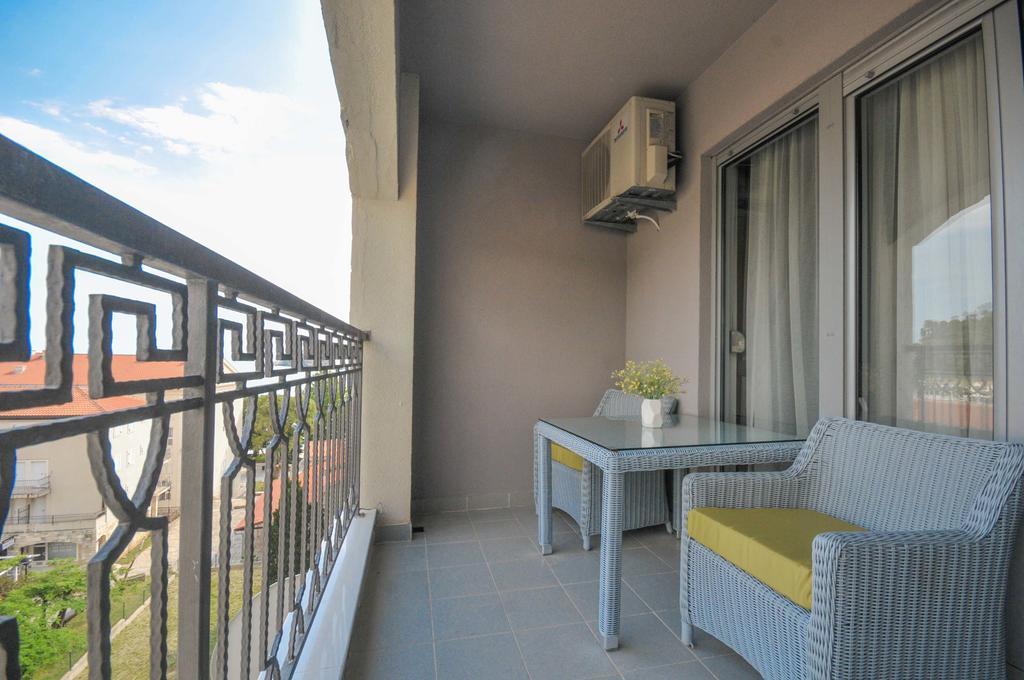 Seaside Apartments Petrovac Exteriör bild