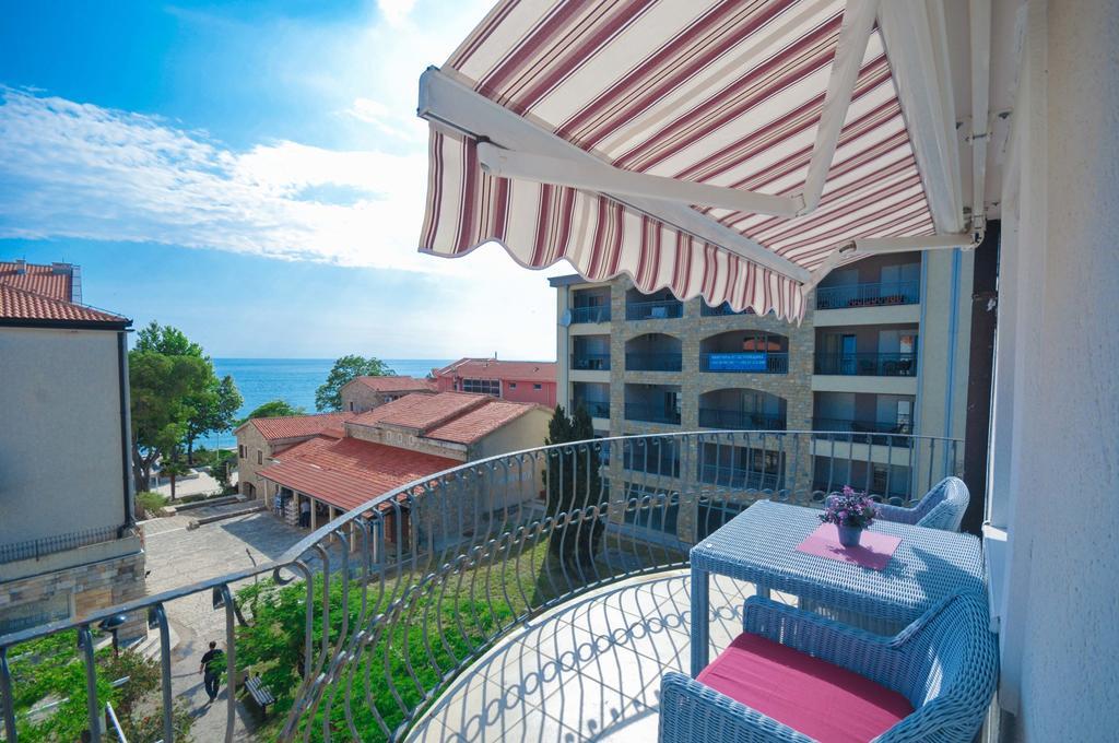 Seaside Apartments Petrovac Exteriör bild
