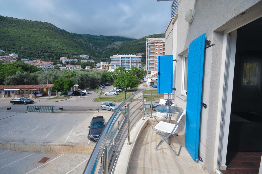 Seaside Apartments Petrovac Exteriör bild