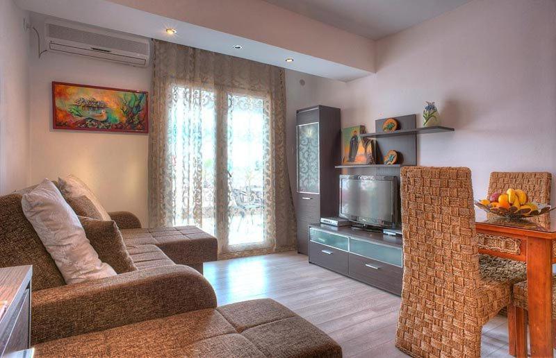 Seaside Apartments Petrovac Rum bild